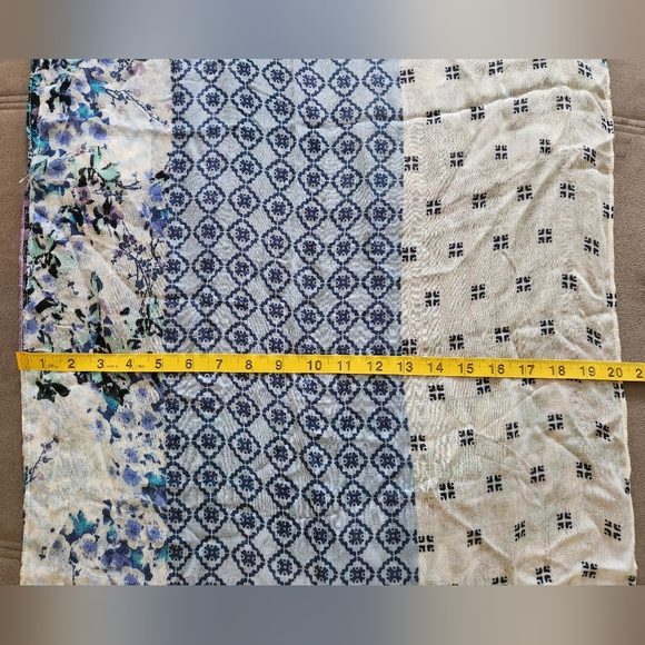J.Jill Painted Patchwork Infinity Scarf - PORCELAIN PRINT - Picture 7 of 8